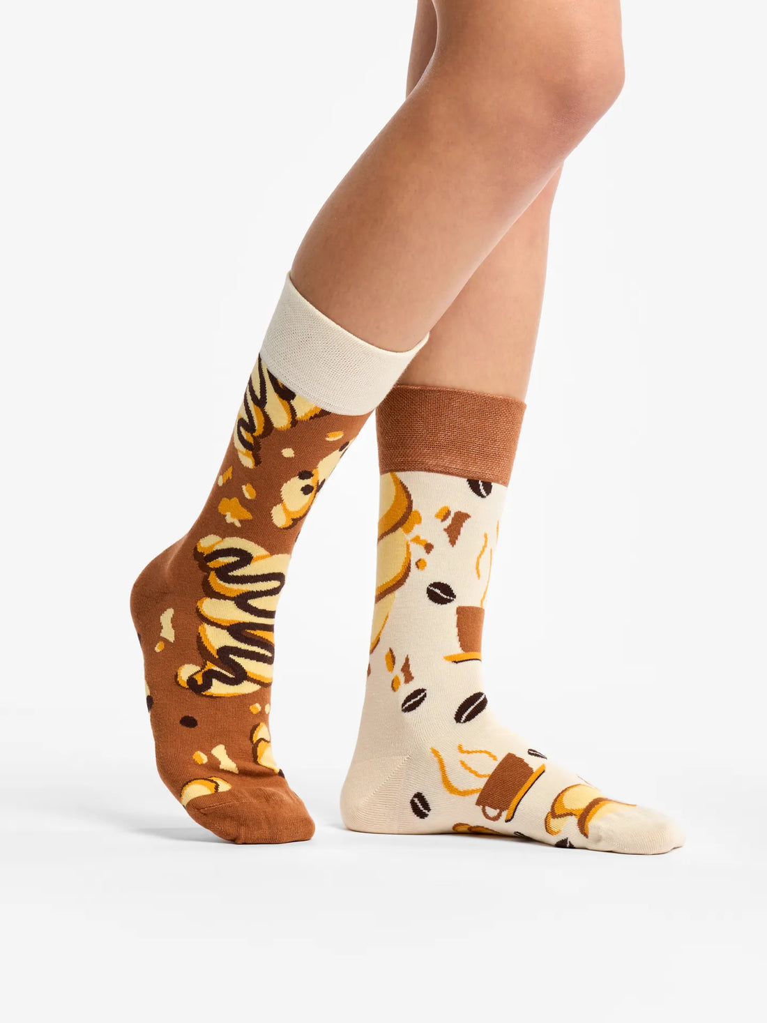 Chaussettes à motifs: Croissant et café