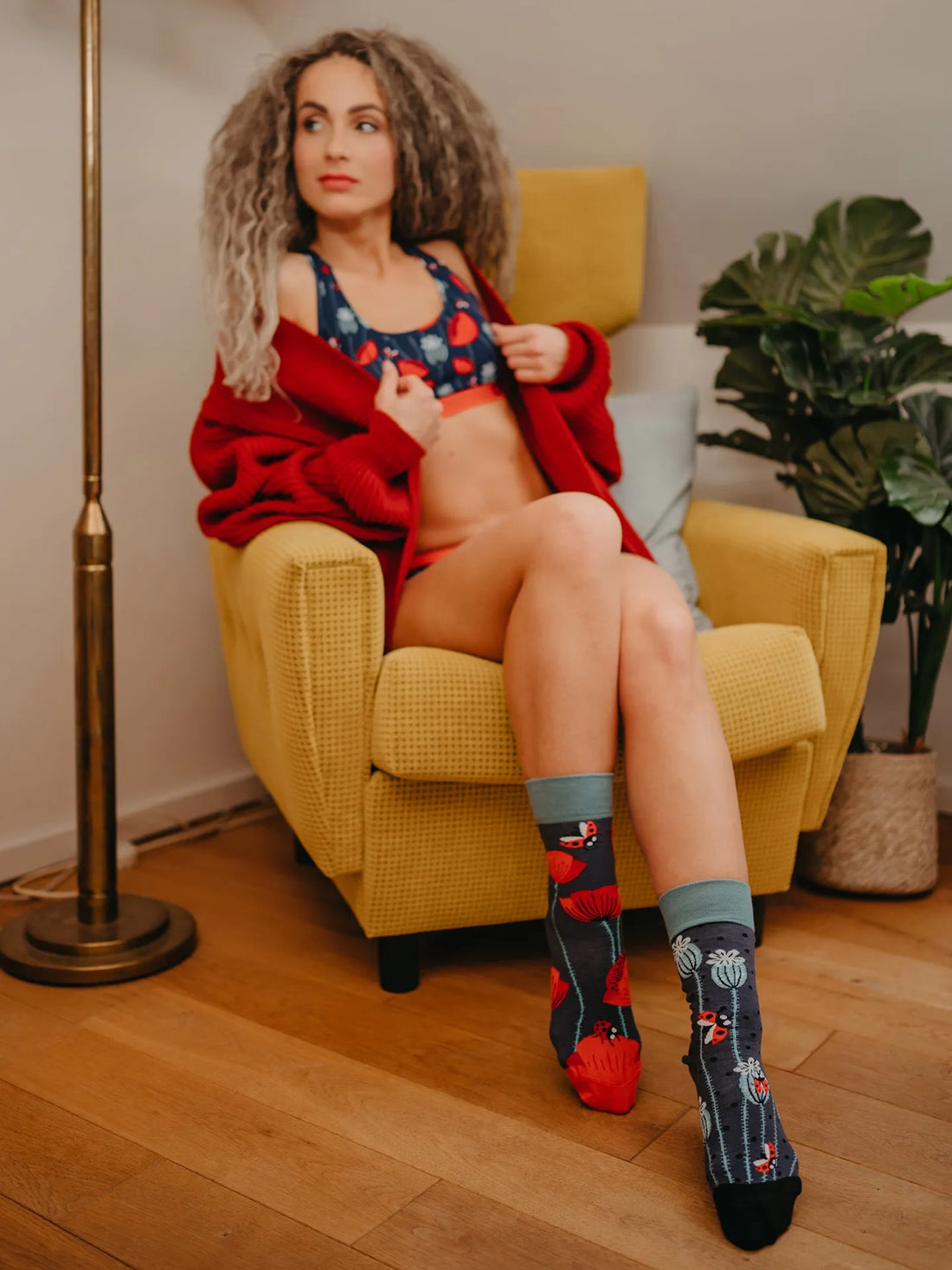 Chaussettes à motifs: Coccinelles et fleurs