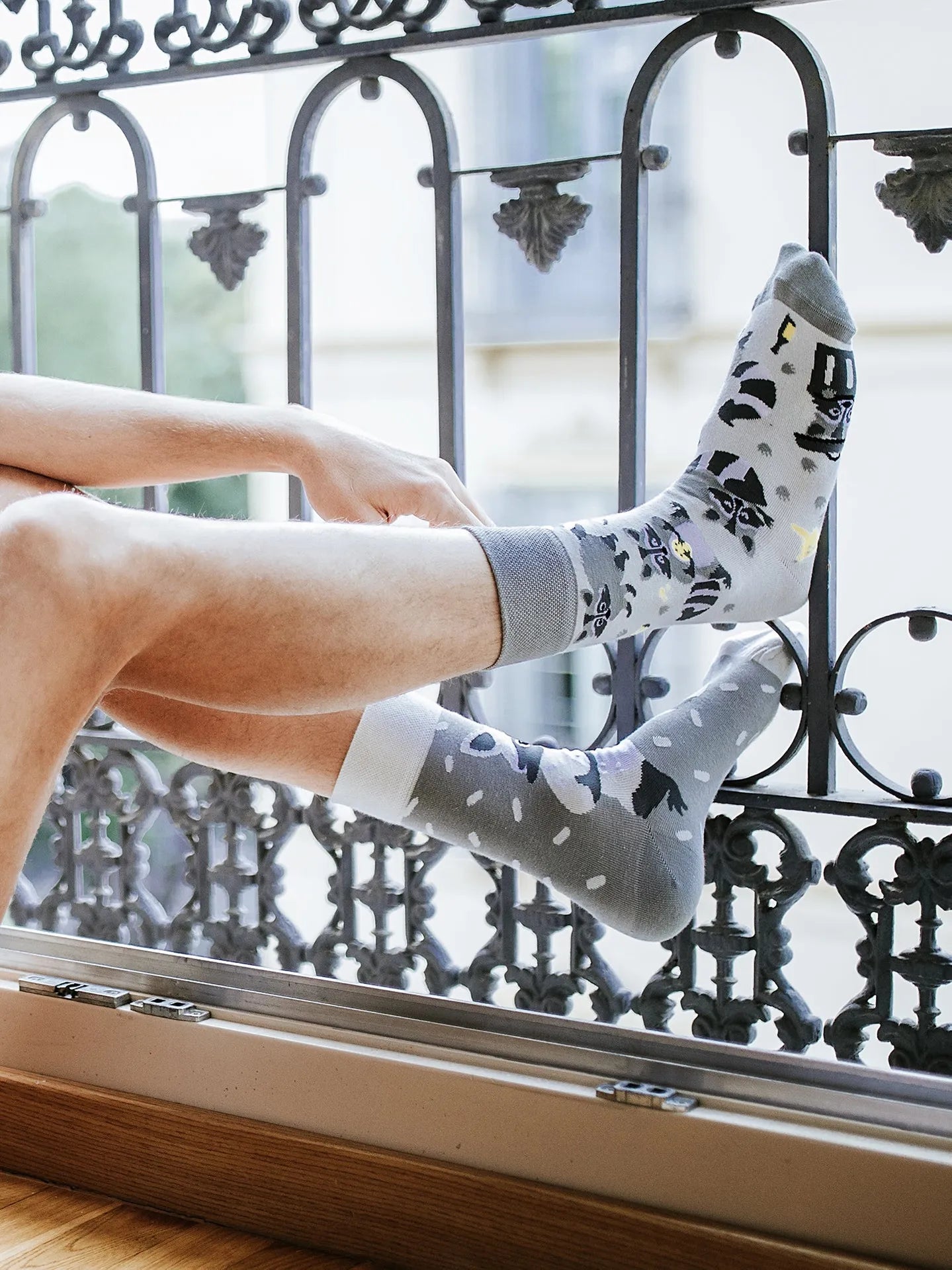 Chaussettes à motifs: Le raton laveur farceur