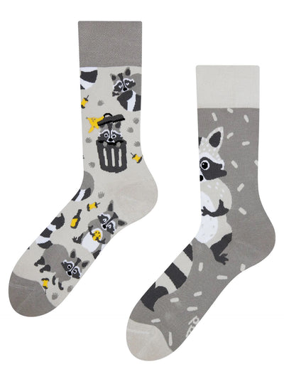 Chaussettes à motifs: Le raton laveur farceur