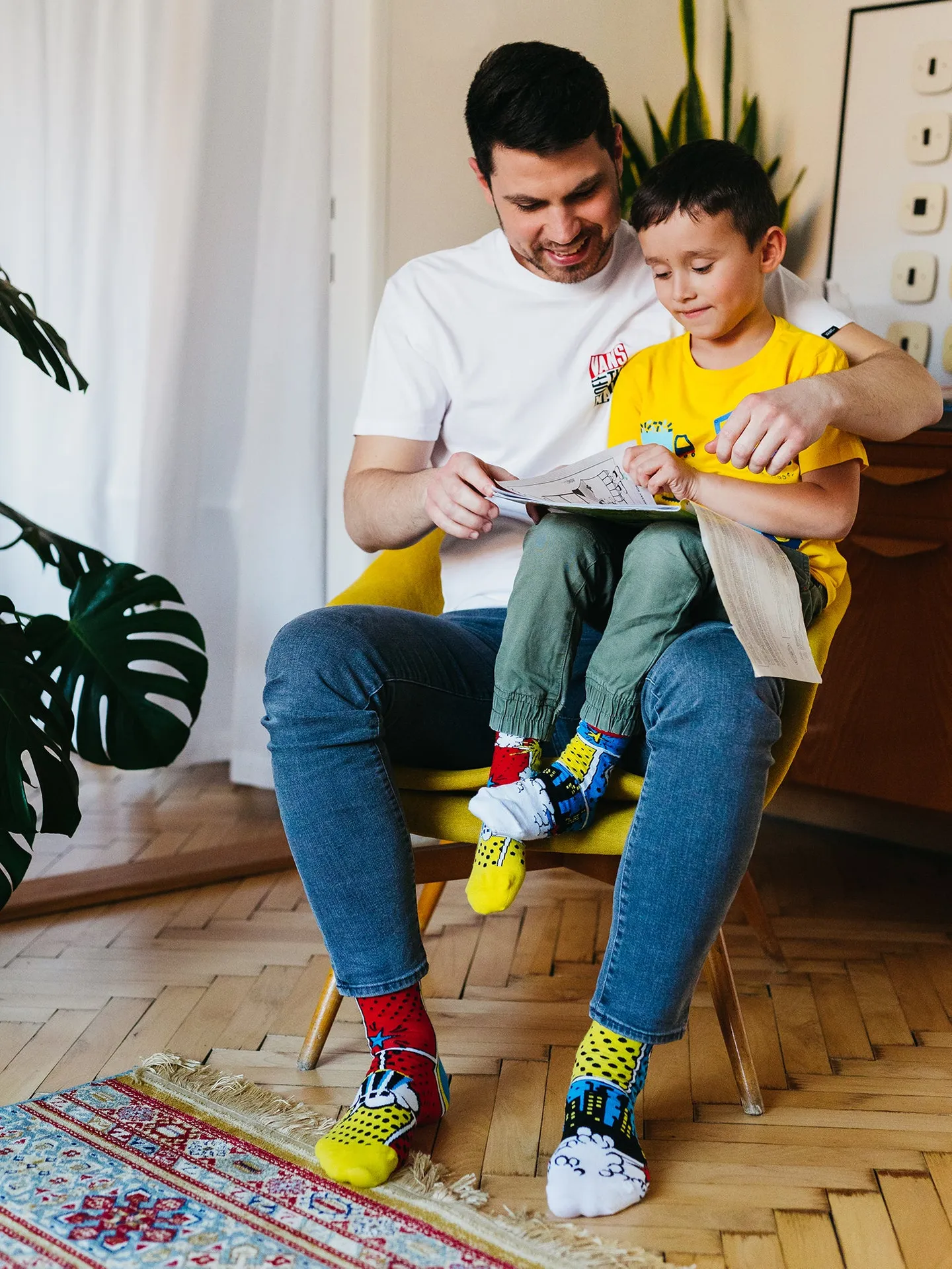 Chaussettes à motifs: Comics colorés