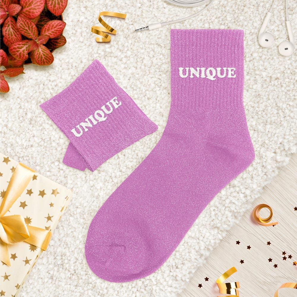Chaussettes paillettes tuftées: UNIQUE